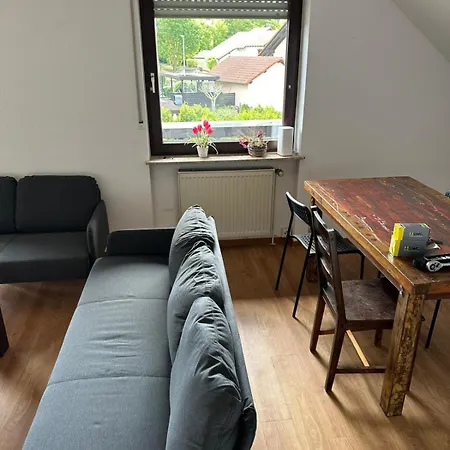 Appartement 3 Mit Balkon Und Waschmaschine