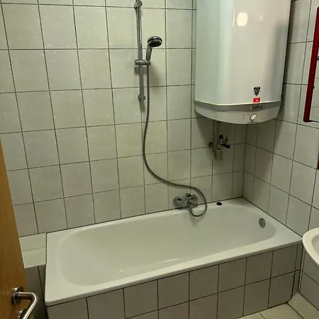 3 Mit Balkon Und Waschmaschine * Wörrstadt